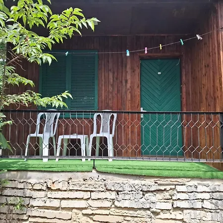 Bunaglows Panoramic Village Campsite *